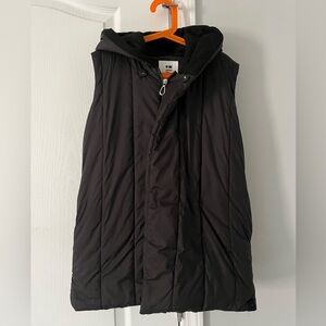 Omamimini Hooded Puffer Vest